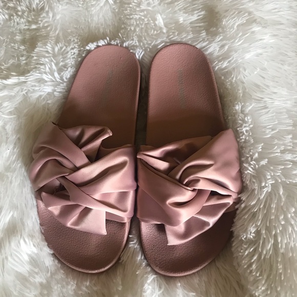 Steve madden slides, size 8 - Picture 3 of 3